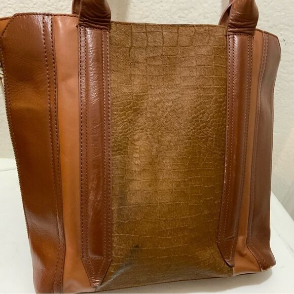 Pour La Victoire Large Tote Bag in Leather and Pony Hair brown side zip - Picture 7 of 12